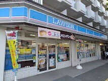 コンビニ　ローソン札幌西15丁目店（コンビニ）まで140m