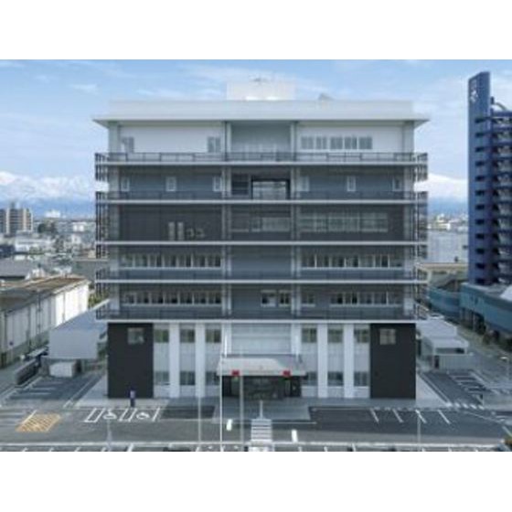 警察署・交番　富山県警察富山中央警察署（警察署・交番）まで867m