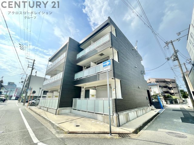 建物外観　オートロック付きで安心です
