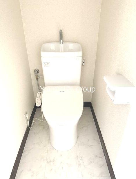 小田急江ノ島線 高座渋谷駅 徒歩4分 2階建 築37年のトイレ写真
