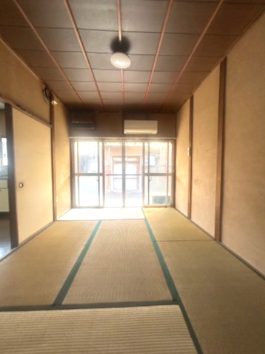 三ツ渕東池田貸家の居間写真