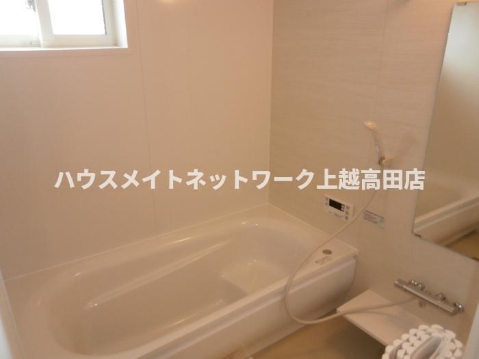 バス・シャワールーム　浴室１坪（追焚機能付）