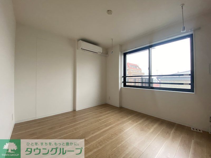 GENOVIA蕨の居間写真