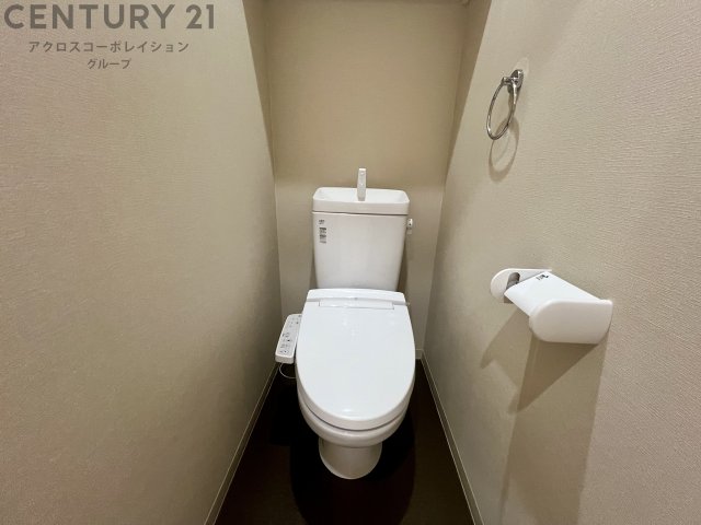 トイレ　バストイレ別です☆