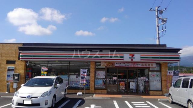 コンビニ　セブン-イレブン裾野平松店（コンビニ）まで728m