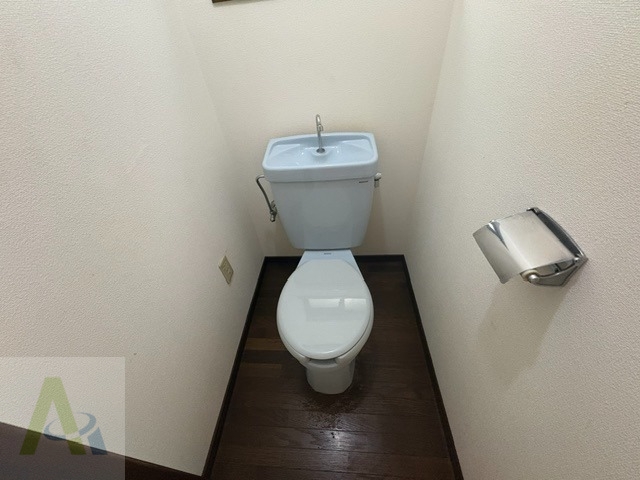 菊水町10丁目貸家のトイレ写真
