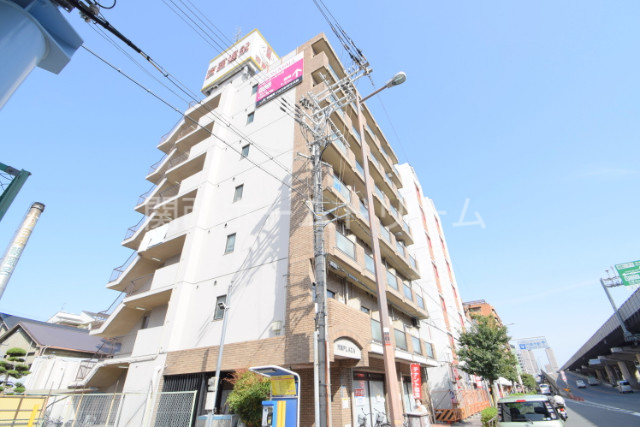 建物外観　外観写真（昼）