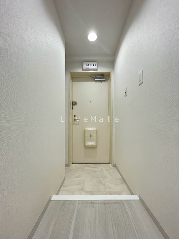 メゾンブランシェ大町の玄関写真