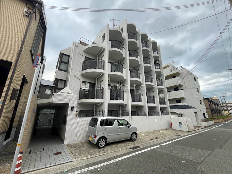 メゾンブランシェ大町の外観写真