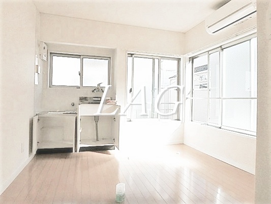 居室・リビング　洋室のお部屋です。