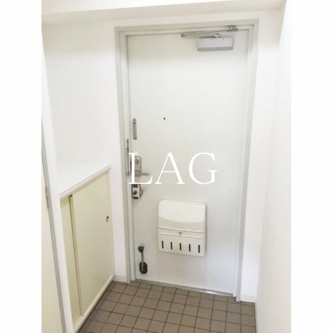 玄関　玄関です。