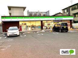 コンビニ　ファミリーマート西七条名倉町店（コンビニ）まで512m