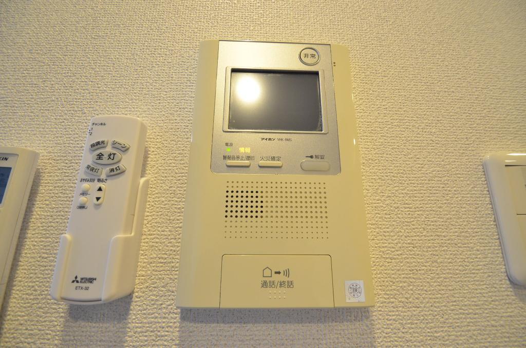 セキュリティ　カメラ付インターホン