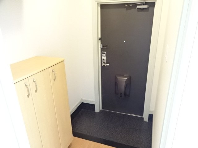 玄関　玄関（イメージ）