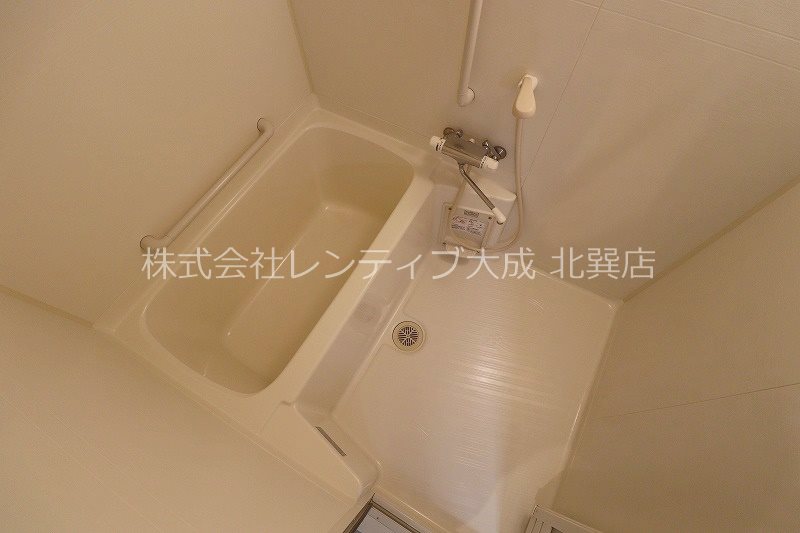 地下鉄中央線 緑橋駅 徒歩14分 10階建 築21年の風呂写真