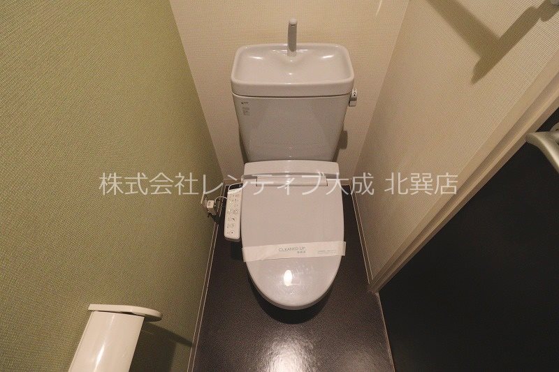 地下鉄中央線 緑橋駅 徒歩14分 10階建 築21年のトイレ写真