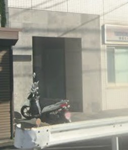 京急本線 黄金町駅 徒歩3分 7階建 築20年の外観写真