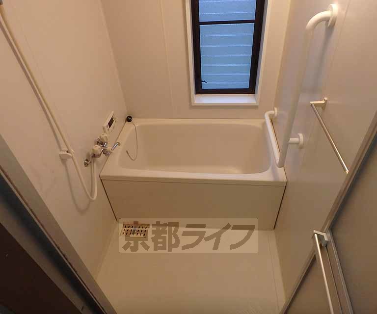 バス・シャワールーム　疲れを癒してください