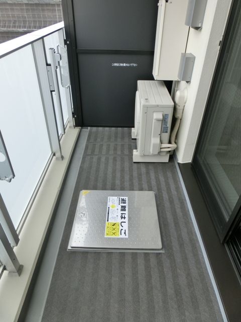 バルコニー