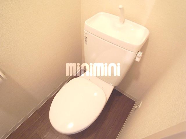 トイレ　オーソドックス洋式トイレです。