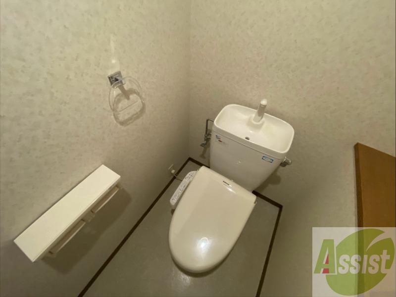 地下鉄南北線 幌平橋駅 徒歩17分 6階建 築31年のトイレ写真