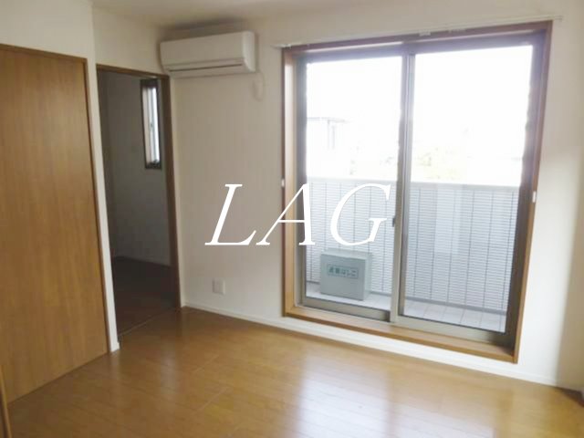 居室・リビング　洋室のお部屋です。
