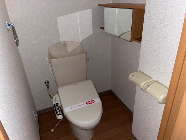 トイレ　シャワー付トイレ