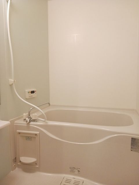ハナブサ IIの風呂写真