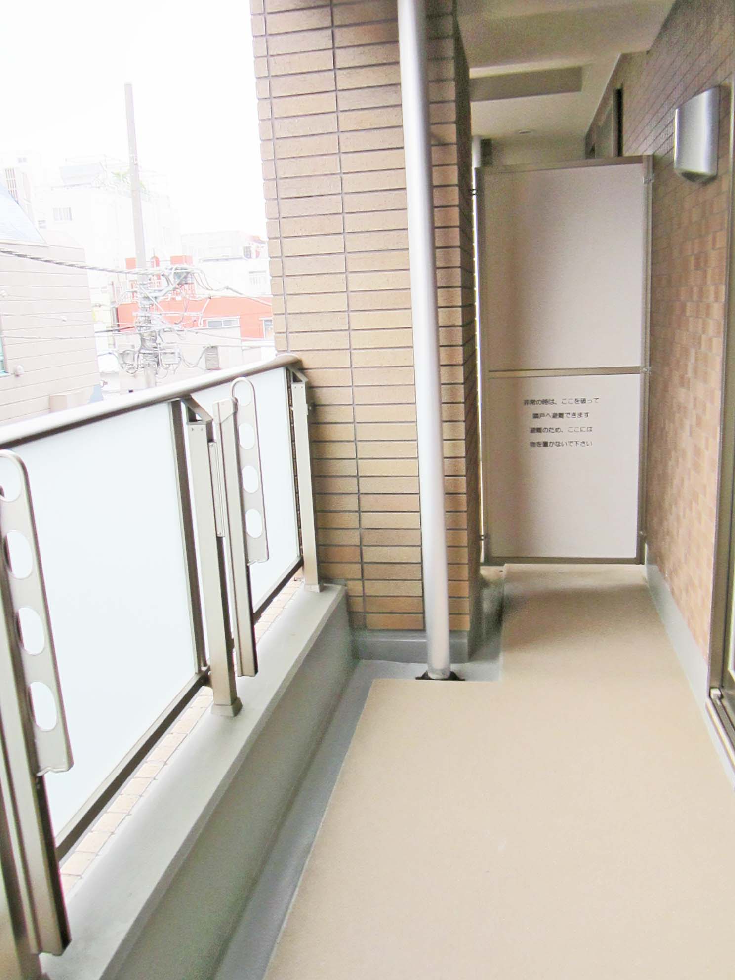 東急東横線 学芸大学駅 徒歩1分 7階建 築15年の内装写真