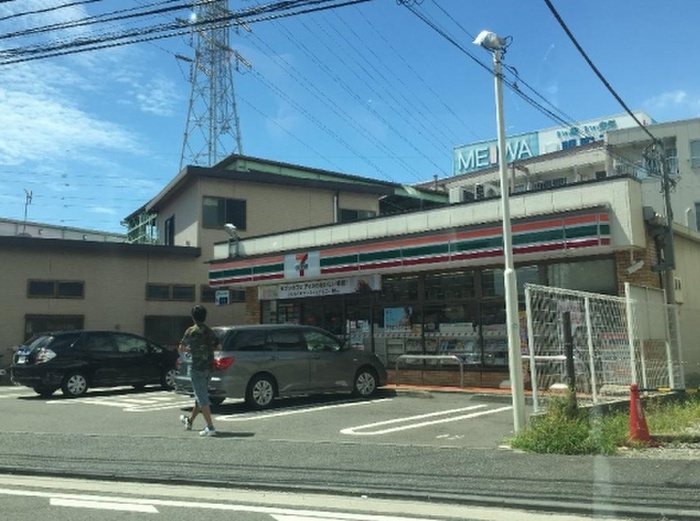 コンビニ　セブンイレブン　矢向（コンビニ）まで445m