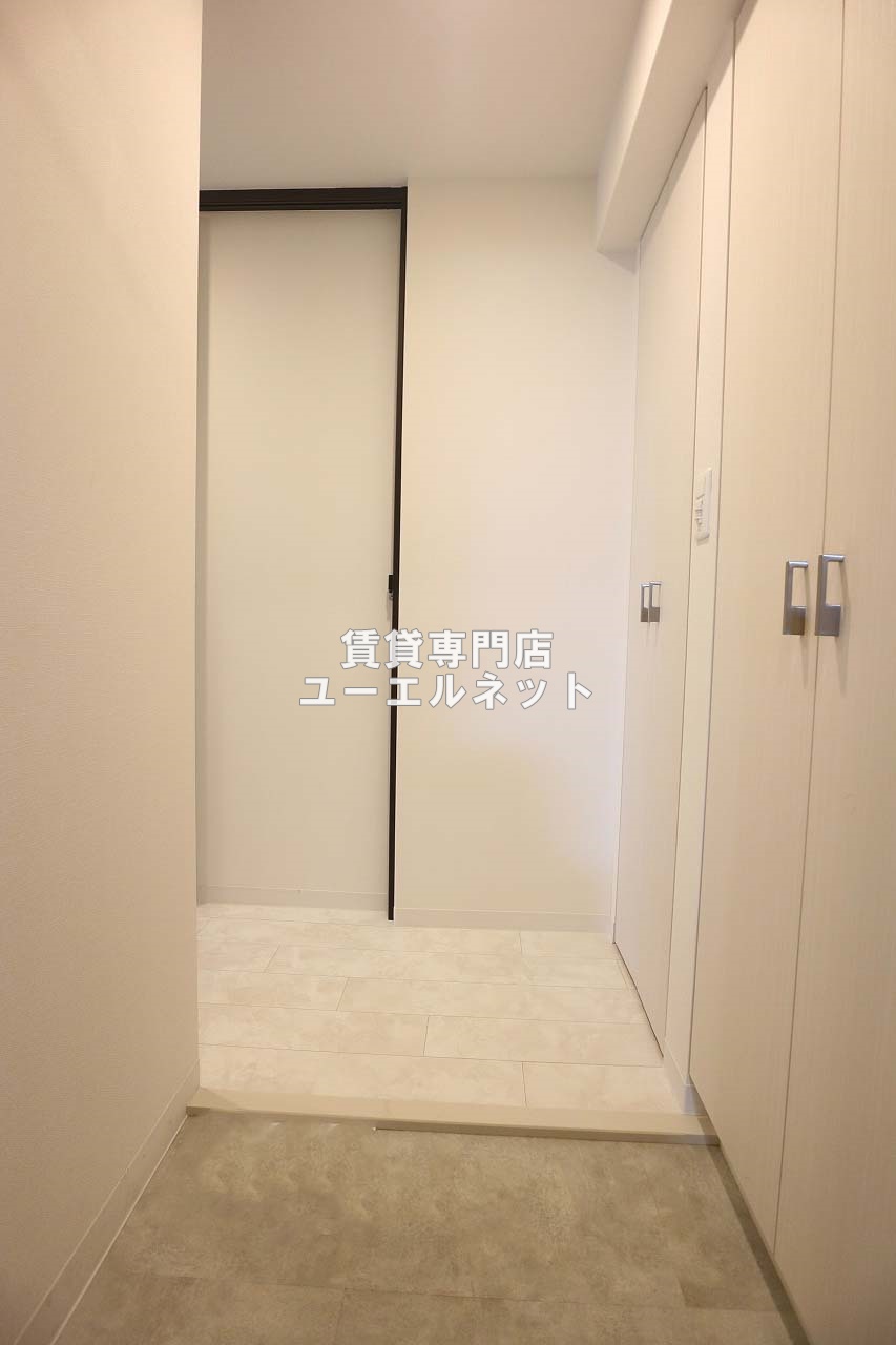 玄関　住まいの顔ともなる玄関