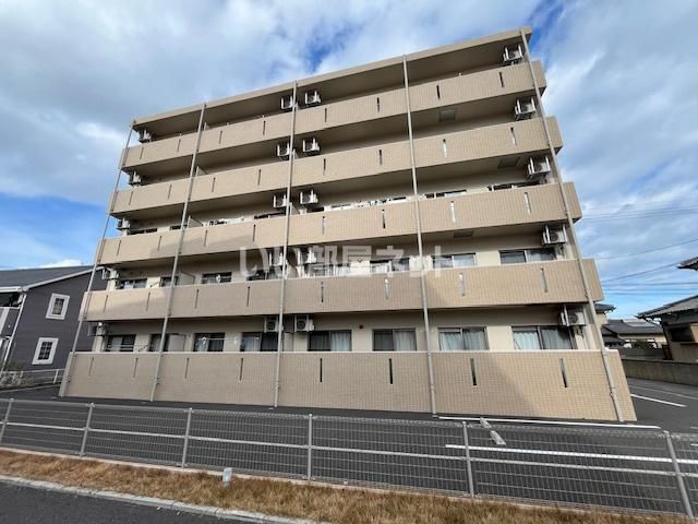 コントレイル鶴崎の外観写真