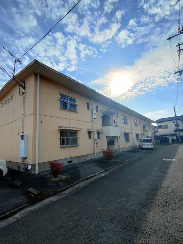 和歌山市田尻のマンションの建物外観