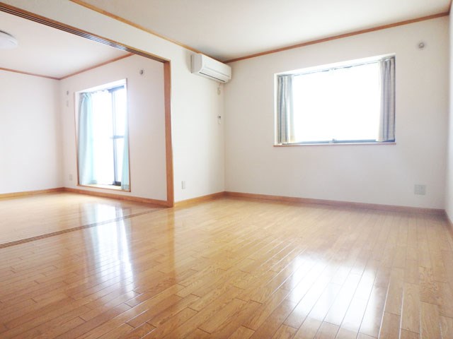 居室・リビング　（イメージ）