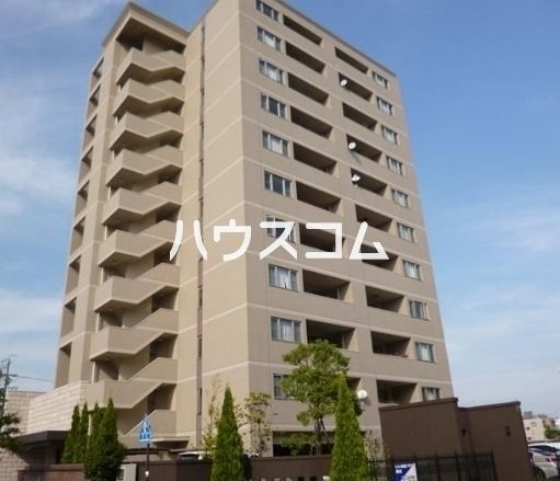 【岐阜市香蘭のマンションの建物外観】