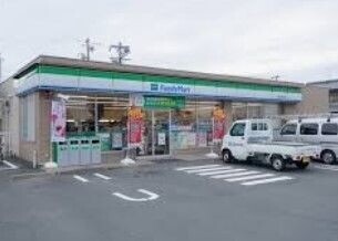 【浜松市中央区早出町のマンションのコンビニ】