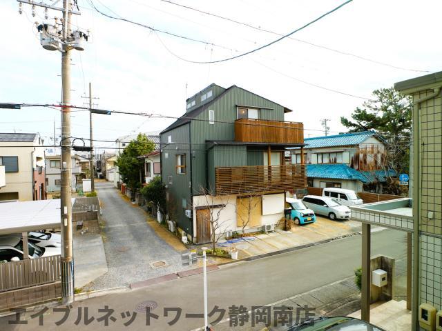 【静岡市駿河区中田本町のアパートの眺望】