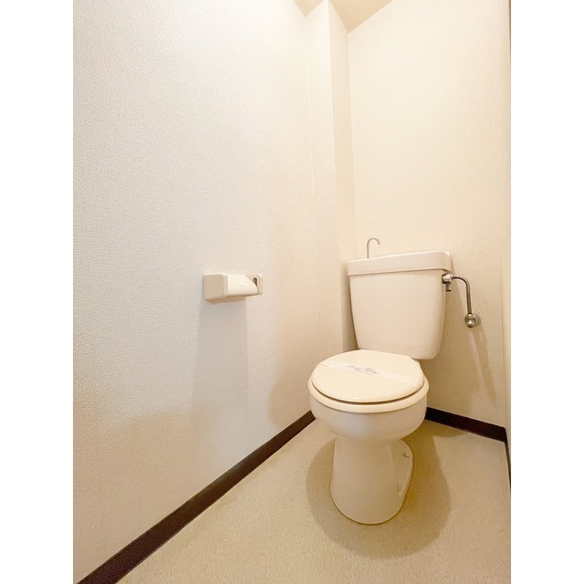 トイレ　バス・トイレ別です