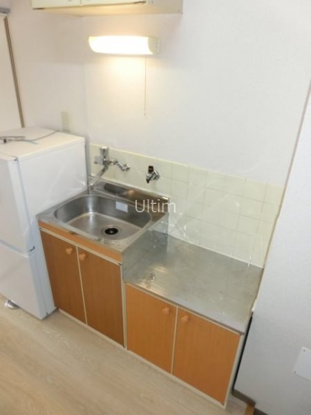 キッチン　違うお部屋の写真です。ご参考までに