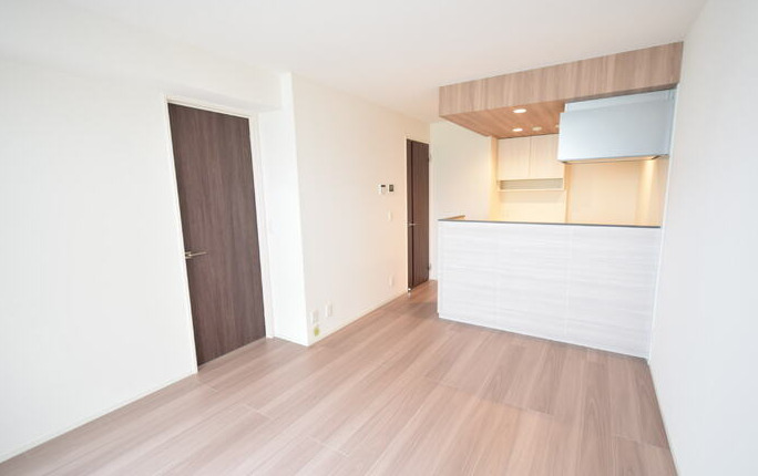 居室・リビング　こちらのリビングで趣味の時間をお楽しみください