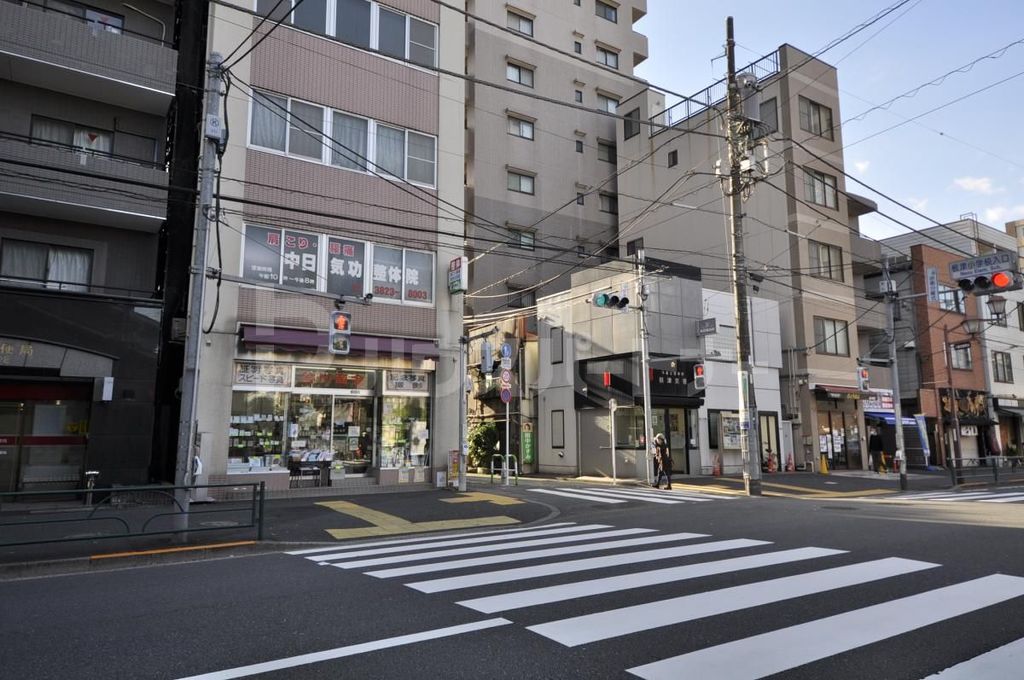 警察署・交番　本郷警察署根津交番（警察署・交番）まで1330m