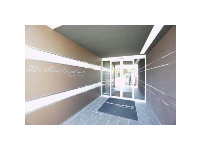 エントランス　エントランス部分