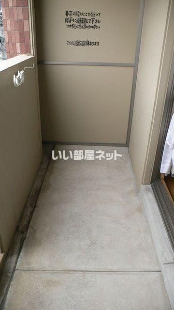 バルコニー