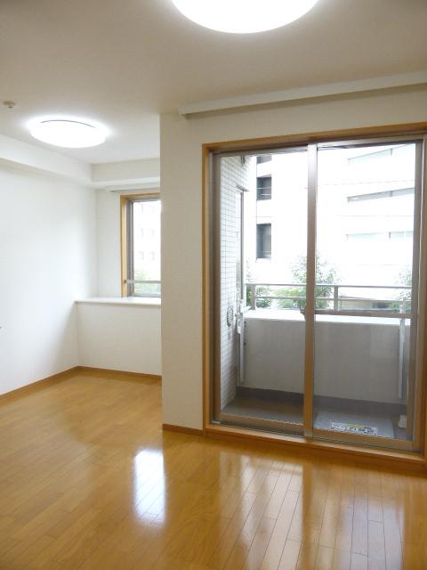 居室・リビング　居室※別部屋参考写真