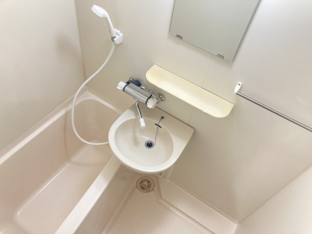 バス・シャワールーム　別室写真