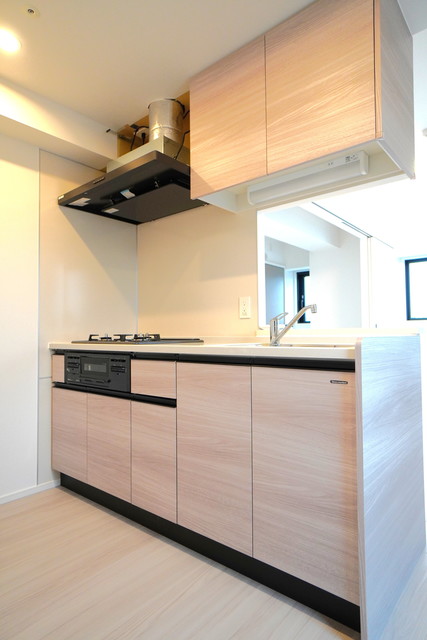 キッチン　※写真は同タイプ住戸です。