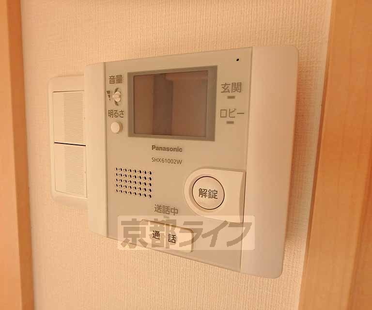 セキュリティ　モニターで来客確認できるので安心です。