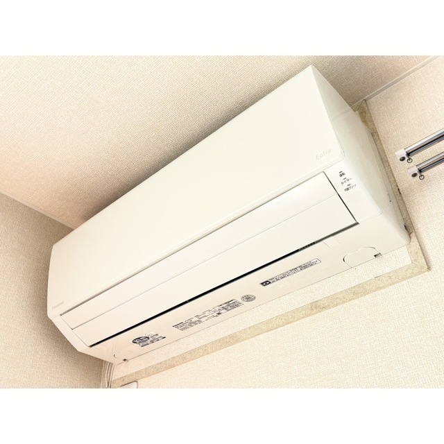 その他設備　エアコン（同仕様タイプ・現況優先）