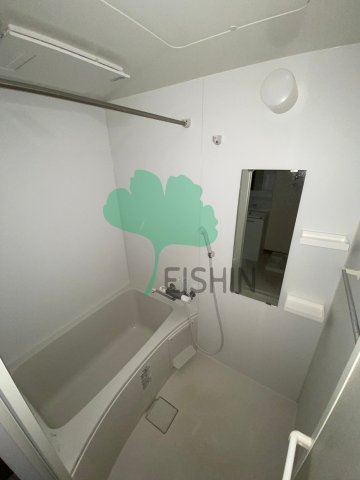 バス・シャワールーム　清潔感のある浴室です！