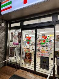 コンビニ　セブンイレブン 品川南大井6丁目店（コンビニ）まで188m